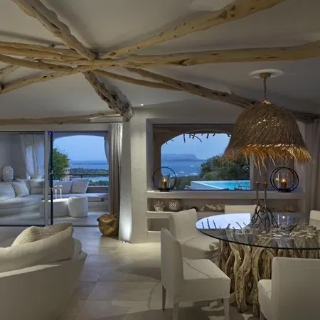 Luxury With Private Pool - Porto Cervo אביאדורי